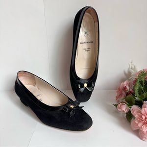 Vintage BRUNO MAGLI Black Suede/Patent Leather Bow Block Heel Pumps